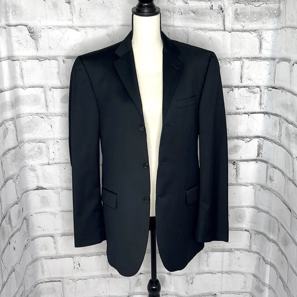Burberry Men's Black Three-Button Wool Blazer
